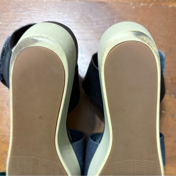 Naked Feet Black and Blue Platform Sandals with Adjustable Straps women’s 10M - Picture 10 of 12